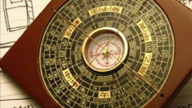 Hướng nhà mệnh thổ - Cách xem hướng nhà bằng la bàn