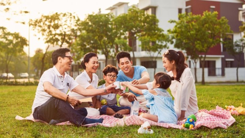 nên mua căn hộ hay nhà phố